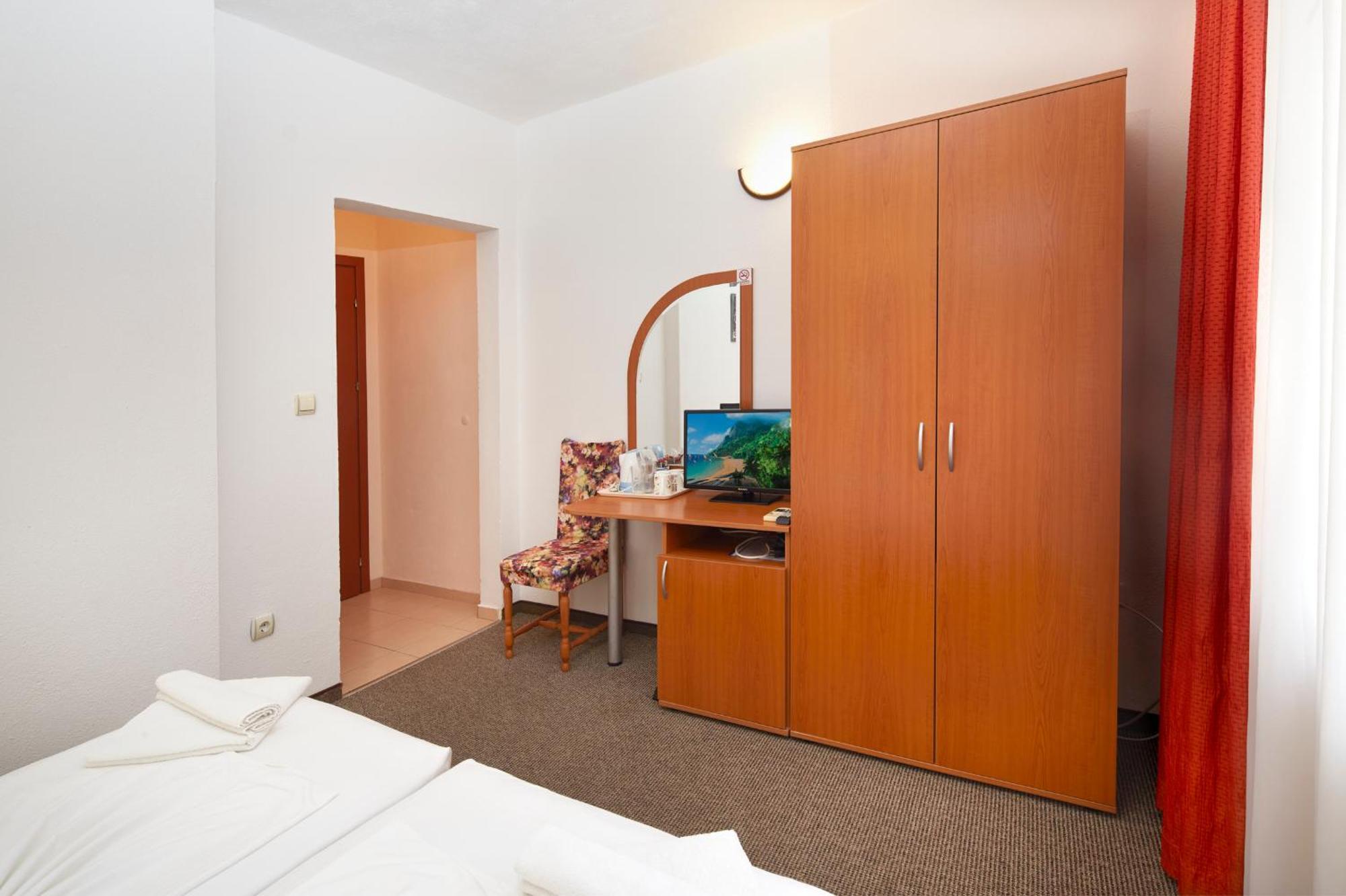 Nirvana Guest House Nessebar Exterior foto