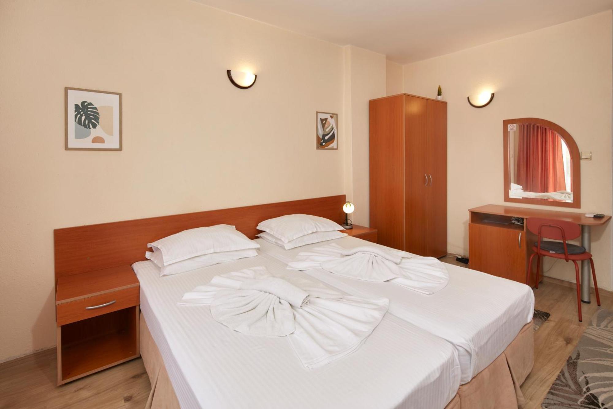 Nirvana Guest House Nessebar Exterior foto